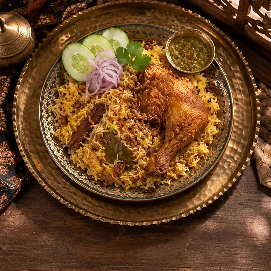 ข้าวหมกไก่ทอดแบบมุสลิมภูเก็ต
